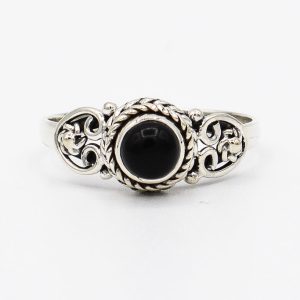 Heena ring