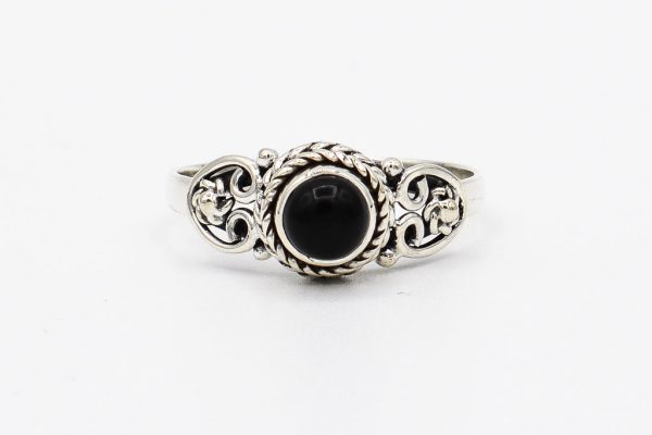 Heena ring