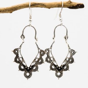 Sundar earrings